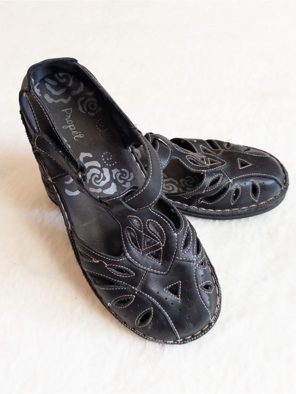 Propét Leather Fisherman Sandals Women’s 9.5 Wide Black Mary Jane Cutout WSA003L